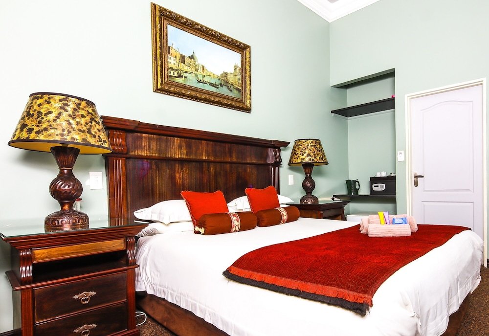 Фото Caesars Guesthouse & Conference Centre