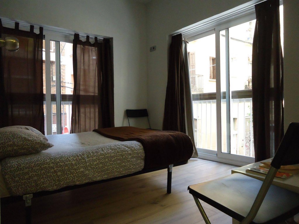 Фото Hostel Arc House Gracia