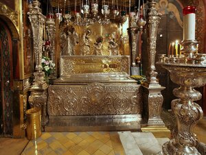 The relics of St. Sergius of Radonezh (Свято-Троицкая Сергиева лавра, вл1к1), atracción