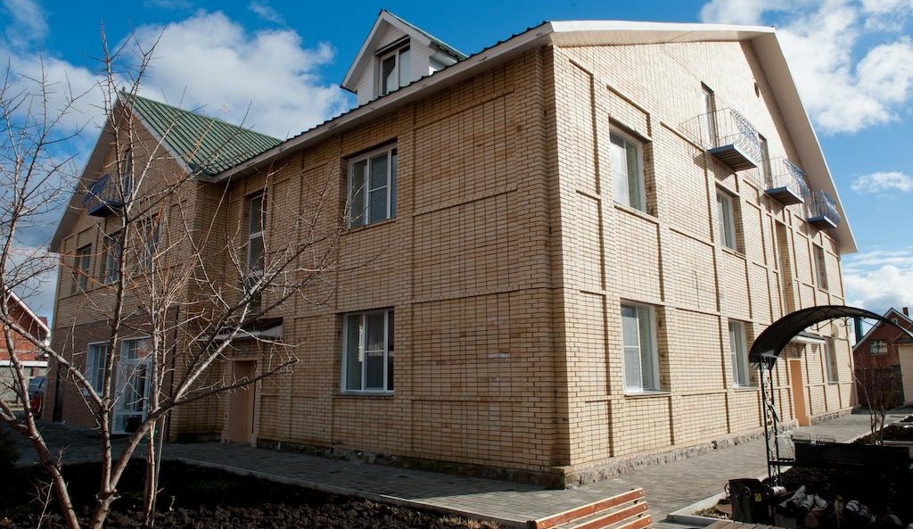 Фото отеля 2