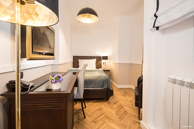 Фото Hotel Majestic