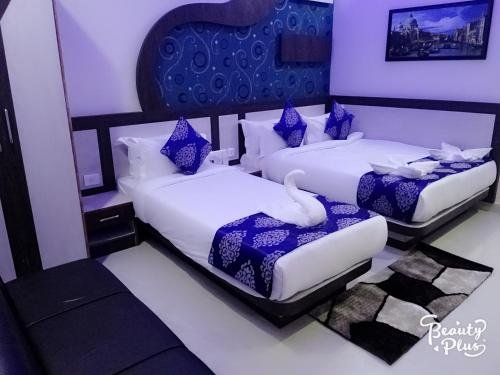 Фото Hotel Embassy International