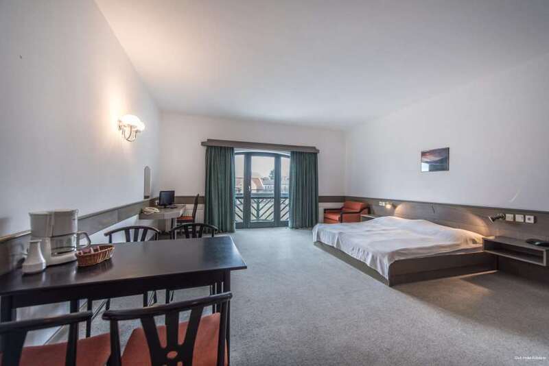 Фото Abbázia Club Hotel Kék