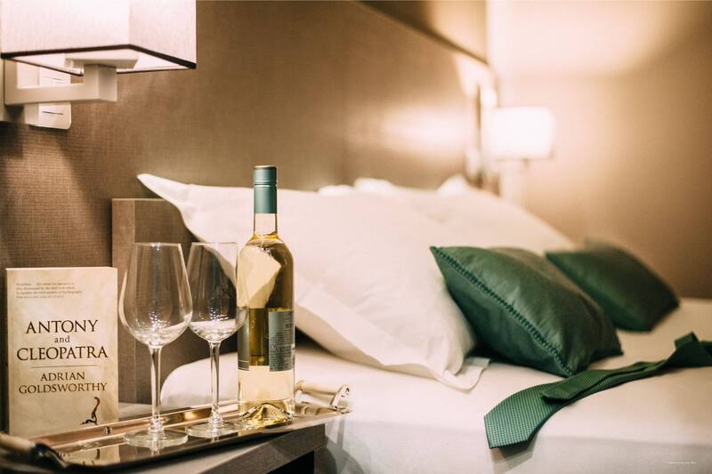 Фото Sundial Butique Hotel