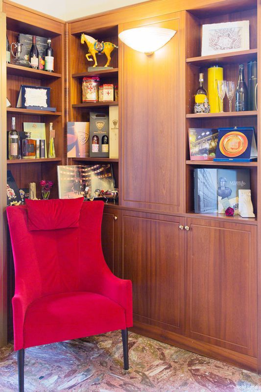 Фото Dipendenza Hotel Londra