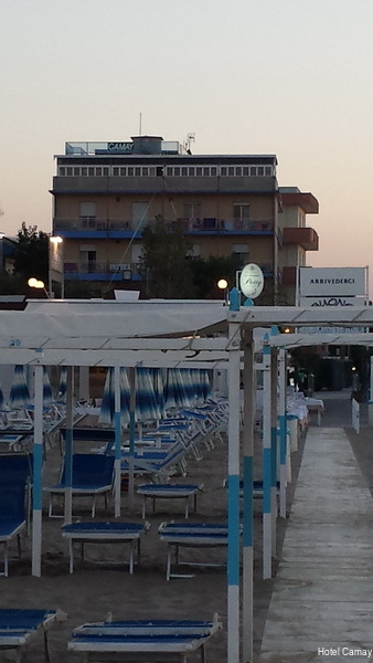 Фото отеля 1