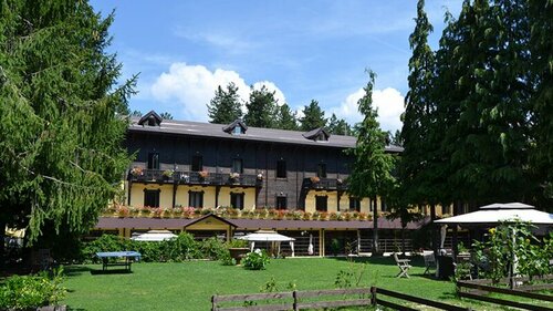 Внешний вид отеля Grand Hotel Parco dei Pini в Таверне, фото 3