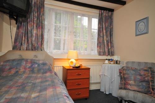 Фото Dolforwyn Hall Country House