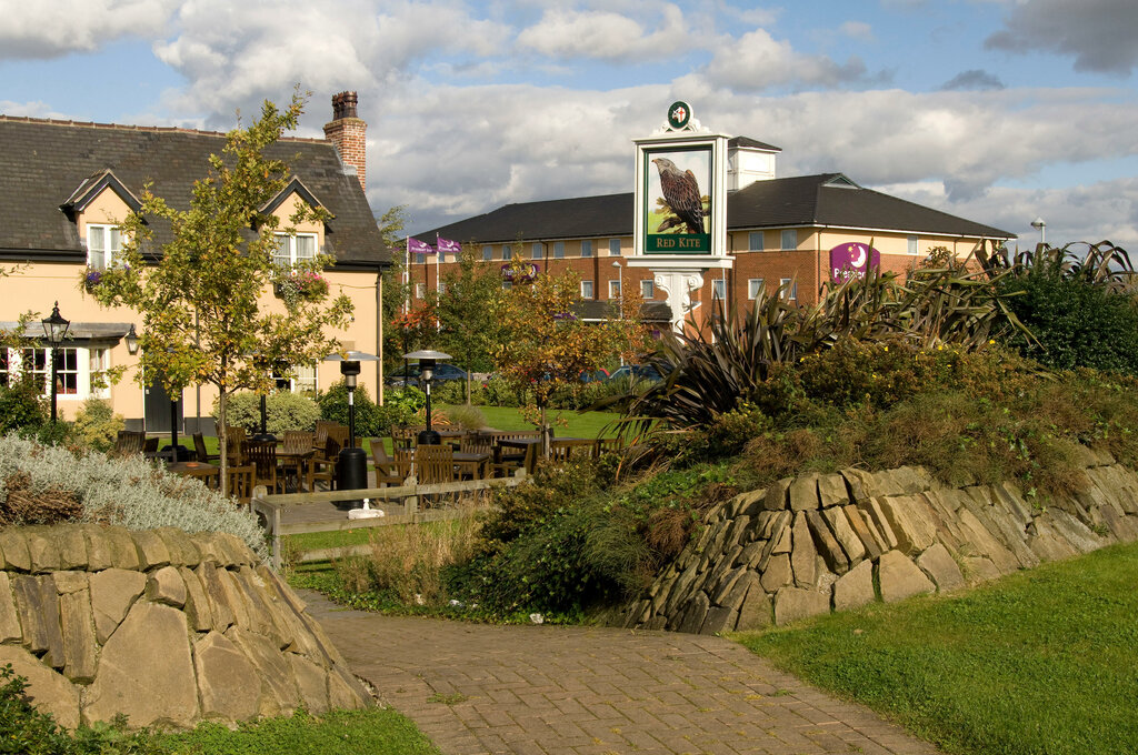 Hotel Premier Inn Wakefield South (M1, England, photo