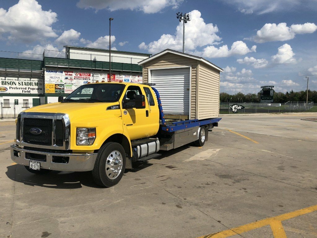 Auto technical assistance, car evacuation Lone Tree Towing, Grand Island, photo