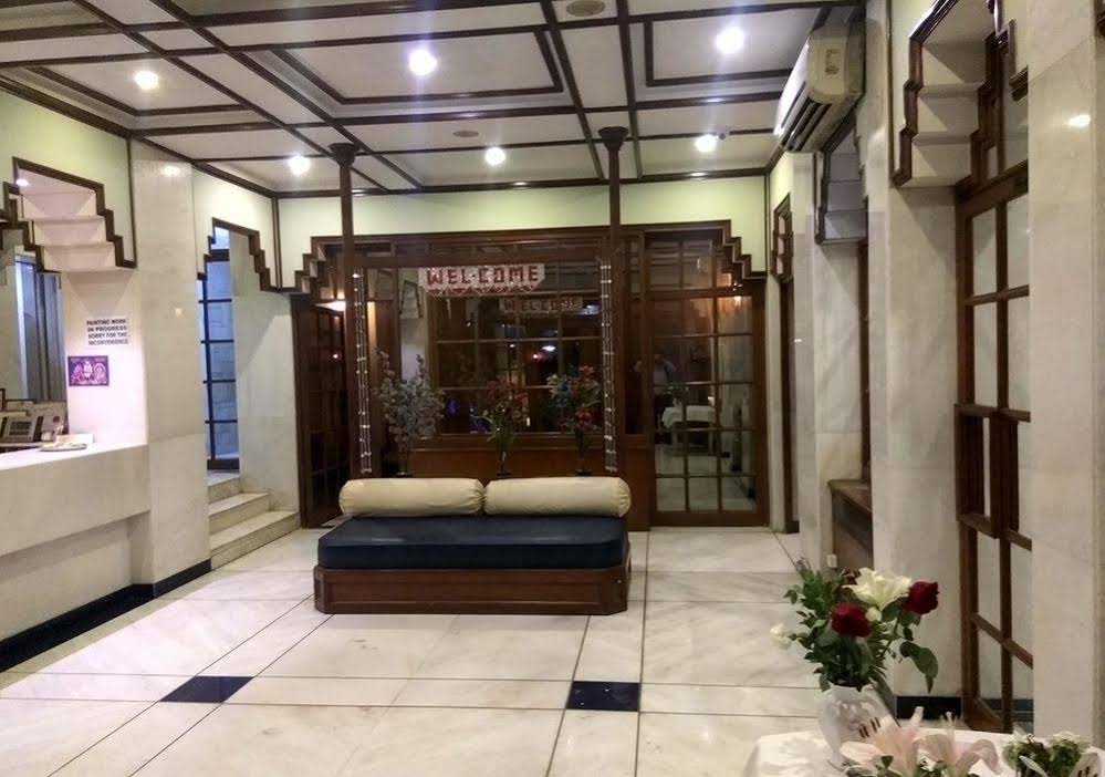 Фото Garden Hotel