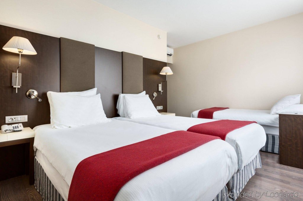 Фото Nh Brussels Stéphanie