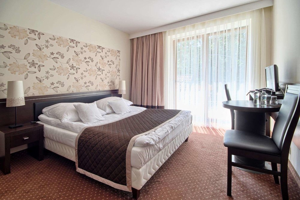 Фото Hotel Zacisze w Turawie