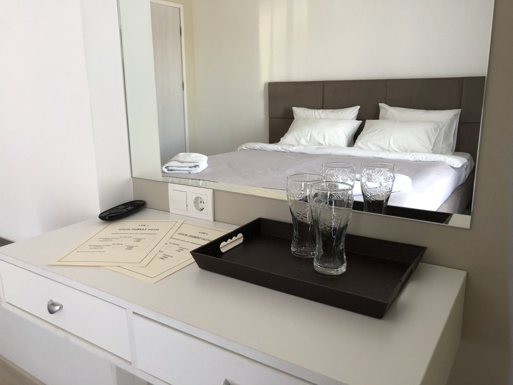 Фото Форест