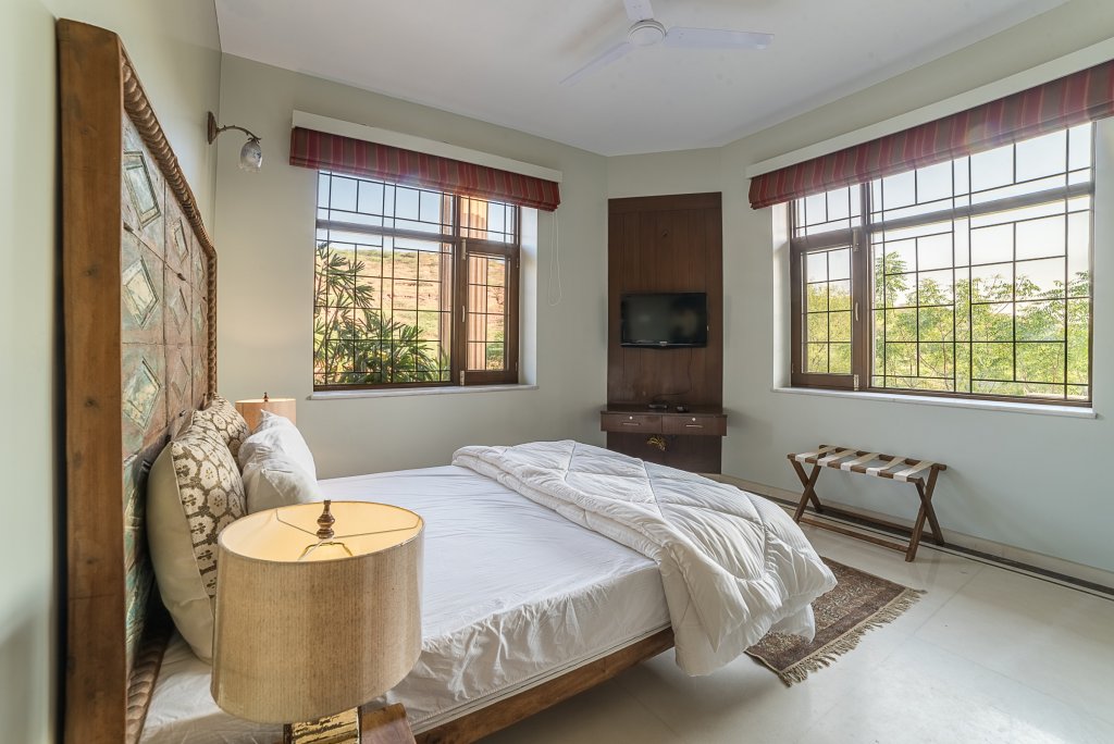 Фото Отель The Almond Tree