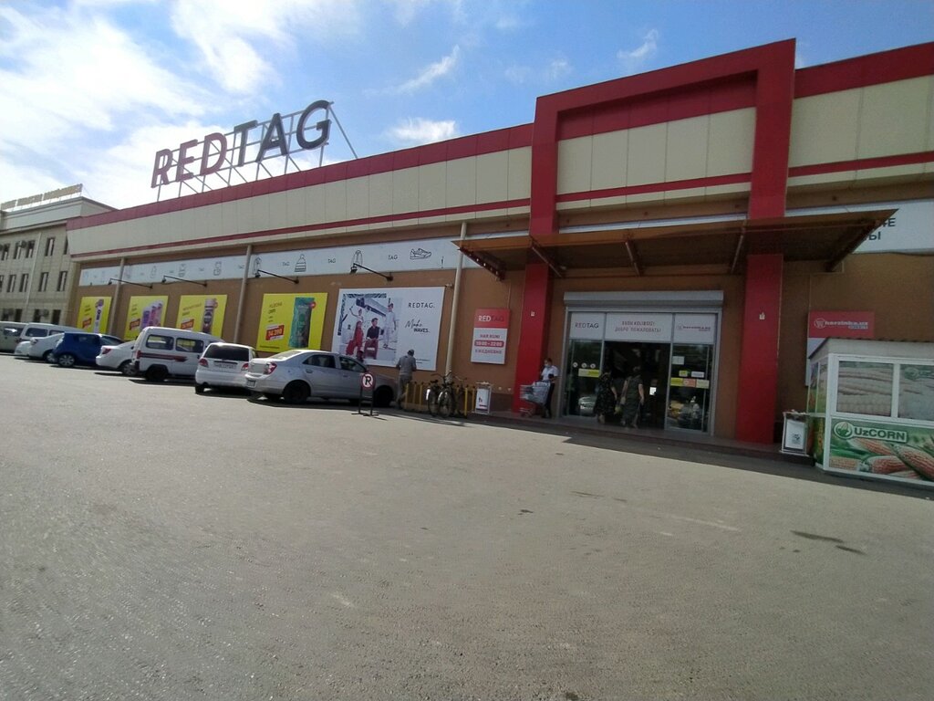 Clothing store Red Tag, Andijan, photo