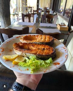 Dym i Myaso (ulitsa Vartanova, 1Б), cafetería