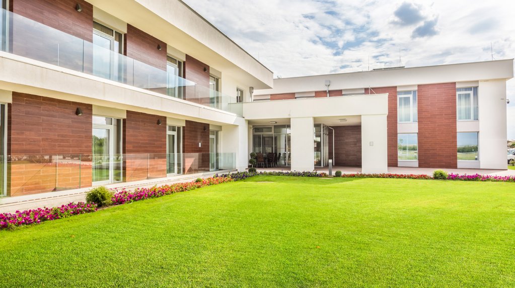 Фото Отель Outlet Polgár