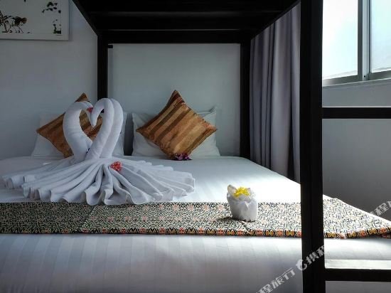 Фото On Hotel Phuket