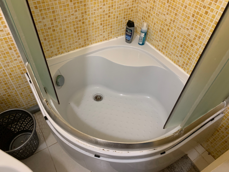 Фото У сестер