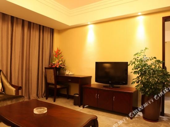 Фото Guangzhou Sanyu Hotel