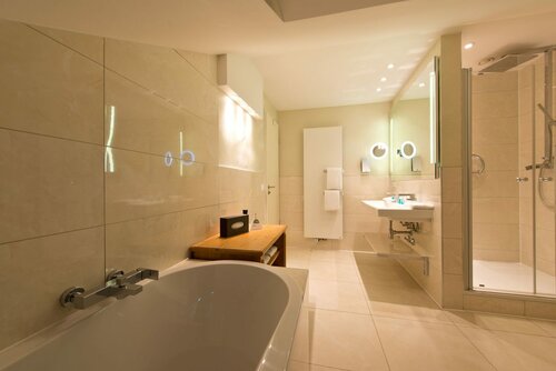 Гостиница KING's Hotel First Class в Мюнхене