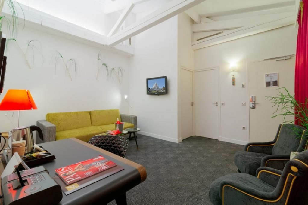 Фото Hotel Joyce