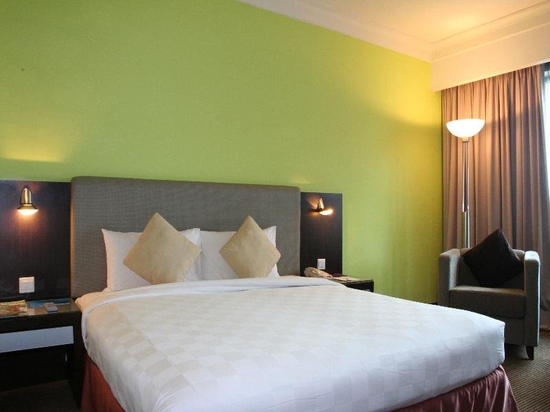 Фото Novotel Kuala Lumpur City Centre