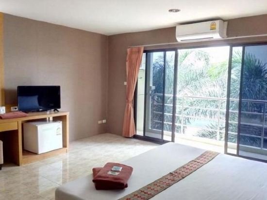 Фото Pearl Place Hotel