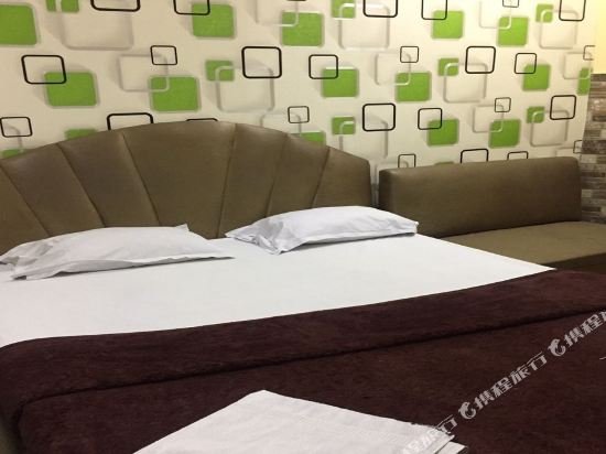 Фото Hotel Diamond Suites