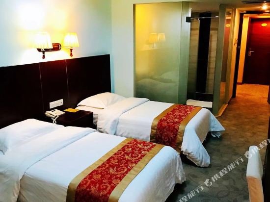 Фото Xinghua Hotel