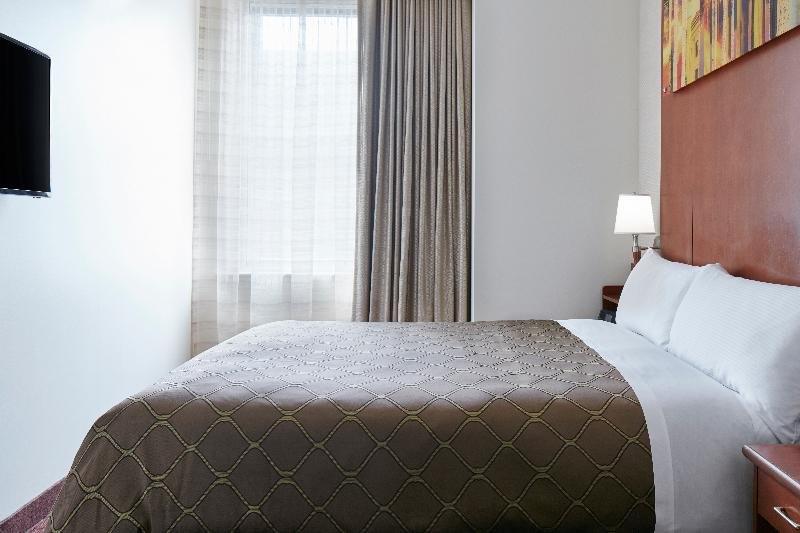 Фото Club Quarters Hotel in Philadelphia