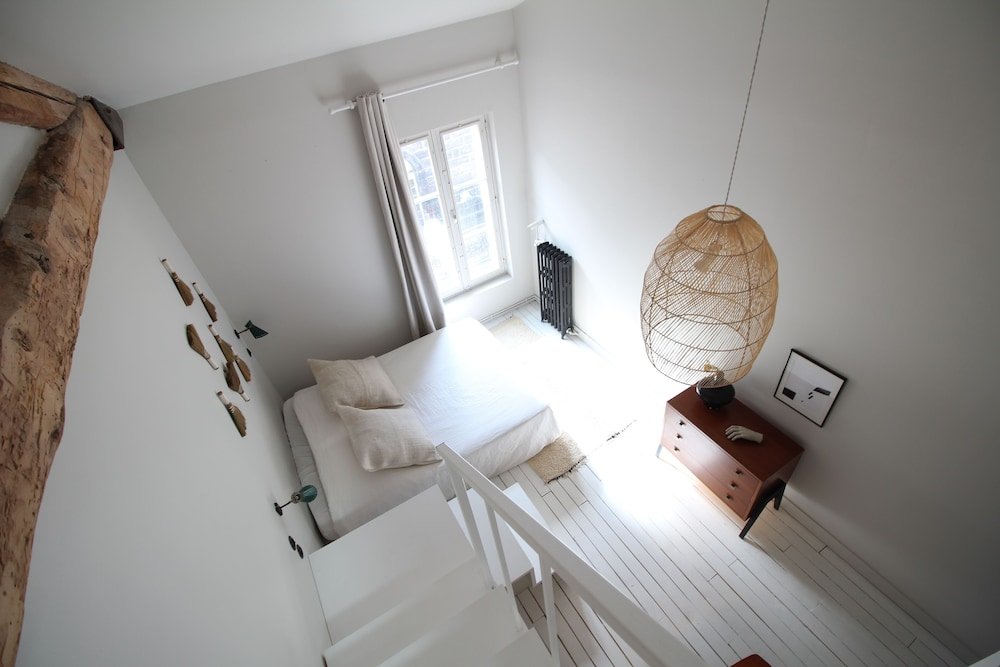 Фото Lescapade Bordelaise - Côté Hôtel de Ville