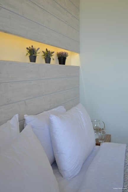 Фото Xanthippi Hotel Apartments