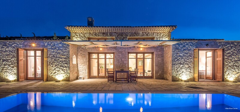 Фото Blue Caves Villas