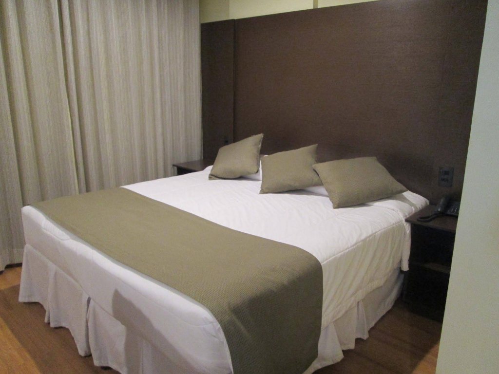 Фото Olavo Bilac Hotel