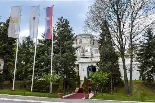  Villa Jelena в Белграде