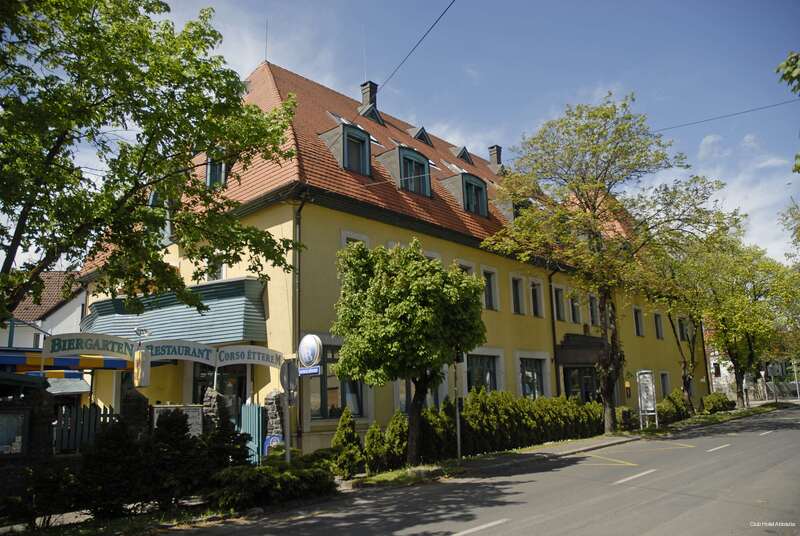 Фото Abbázia Club Hotel Kék