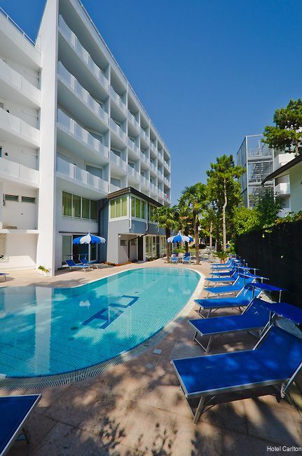 Фото Hotel Carlton