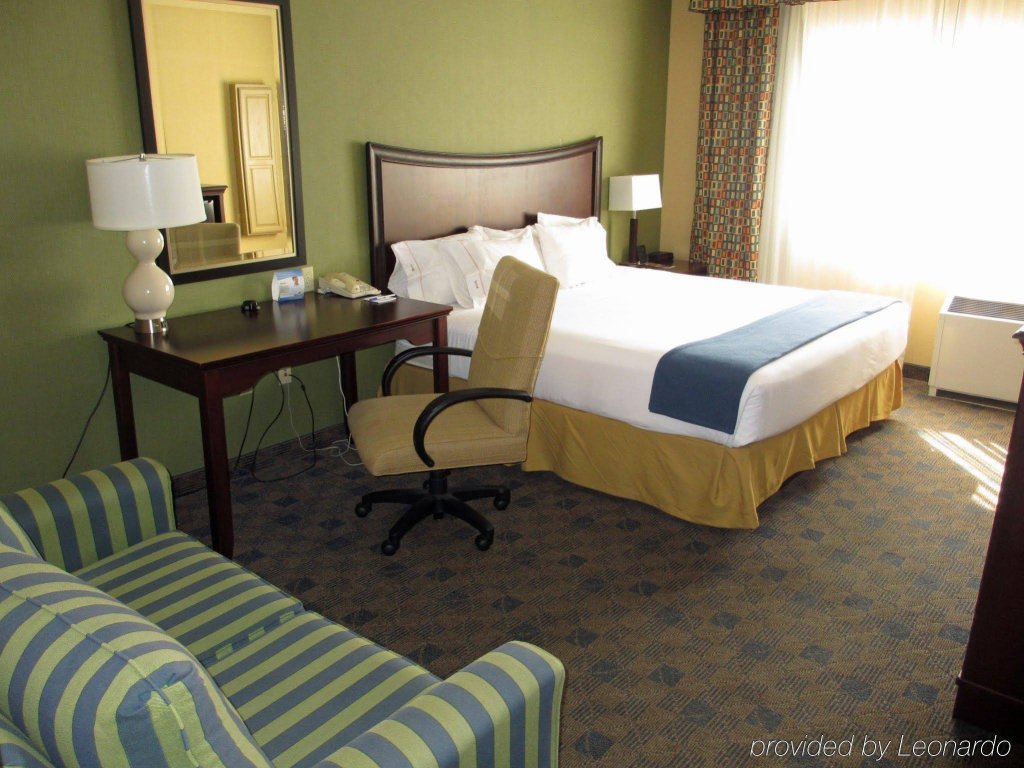 Фото Hampton Inn Albany-Western Ave/University Area