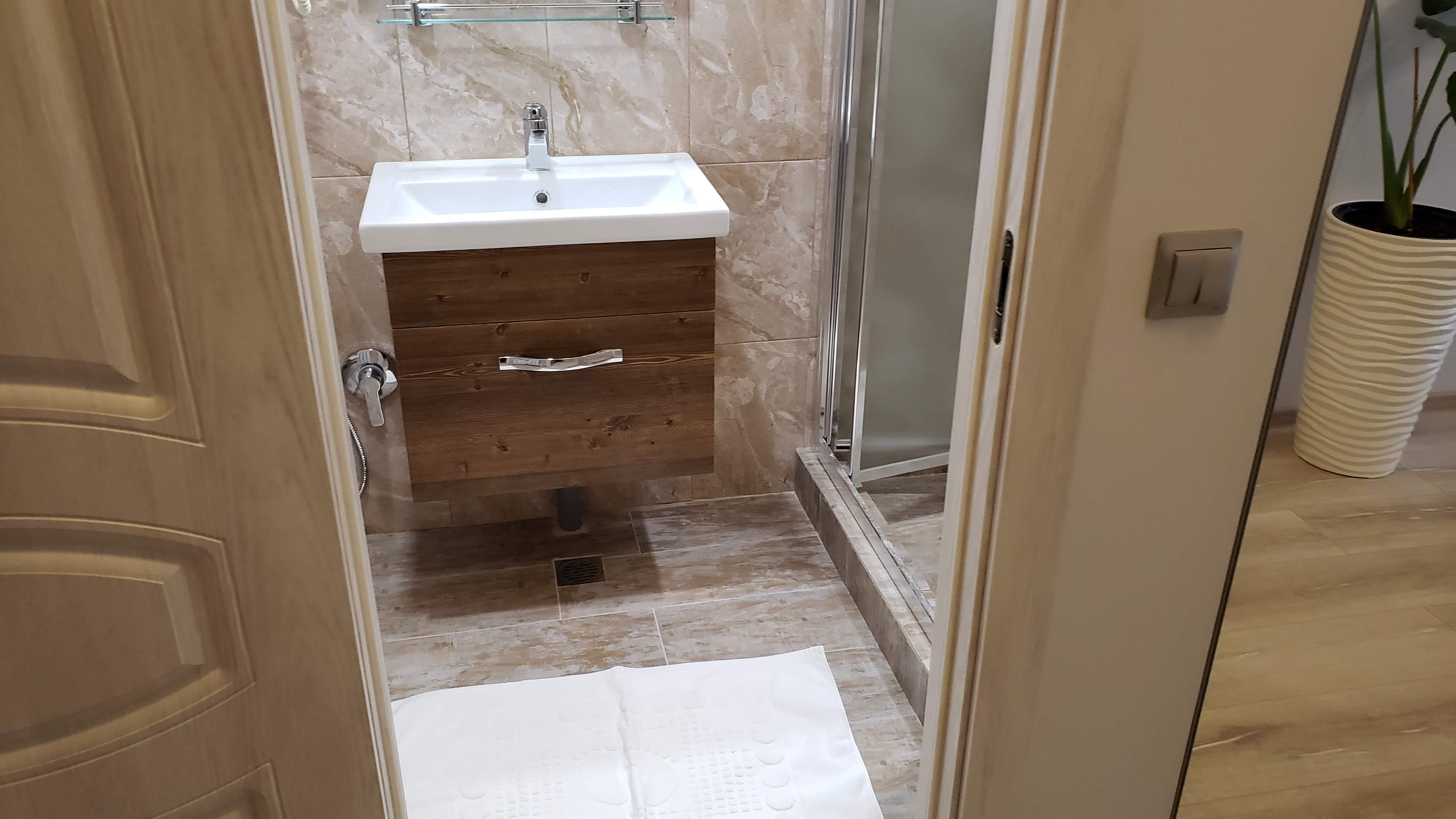 Фото Дельфин Холидей Парк Инал