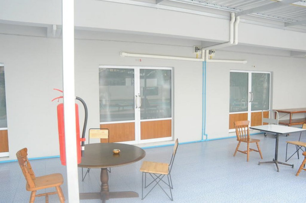 Фото Pool Front Hostel