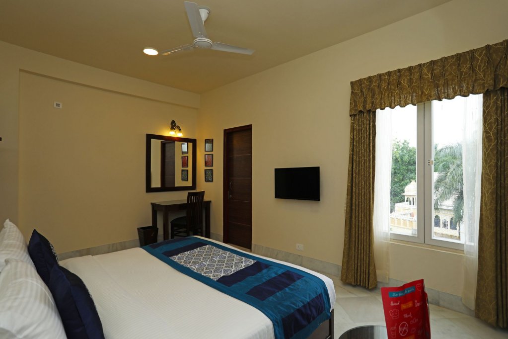 Фото Hotel Shambhu Villas
