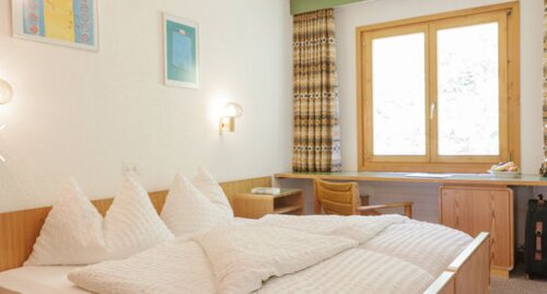 Внешний вид отеля Faern Crans-Montana Valaisia в Кранс-Монтане, фото 1