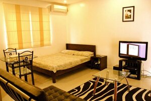 Elyseah Condotel (Central Luzon, City of Angeles), hotel