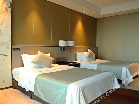Фото Golden Eagle Summit Hotel Kunshan