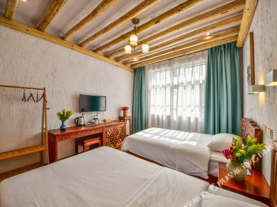 Фото Floral Hotel Dali Cangshan Muyun