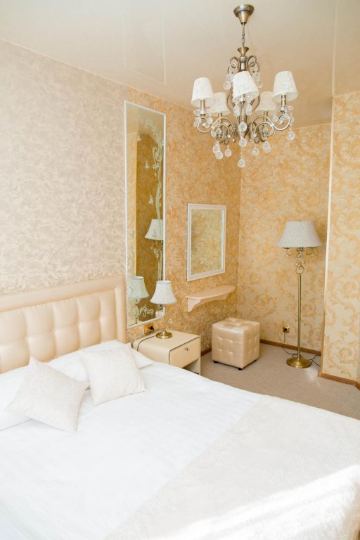 Фото Золотая Лилия