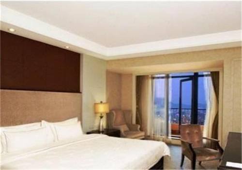 Фото Country Garden Holiday Hotel Shenyang