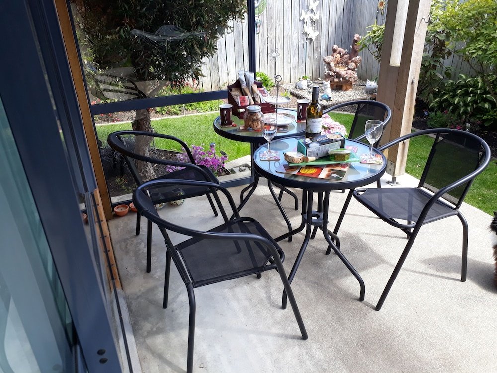 Фото Peaceful & Quiet Witherlea Homestay